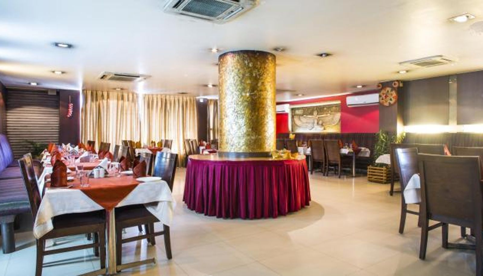 Breakfast room within the restaurant - Hotel Atithi