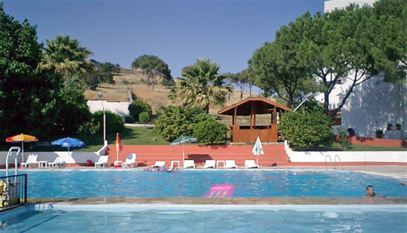 Pool - Berksoy