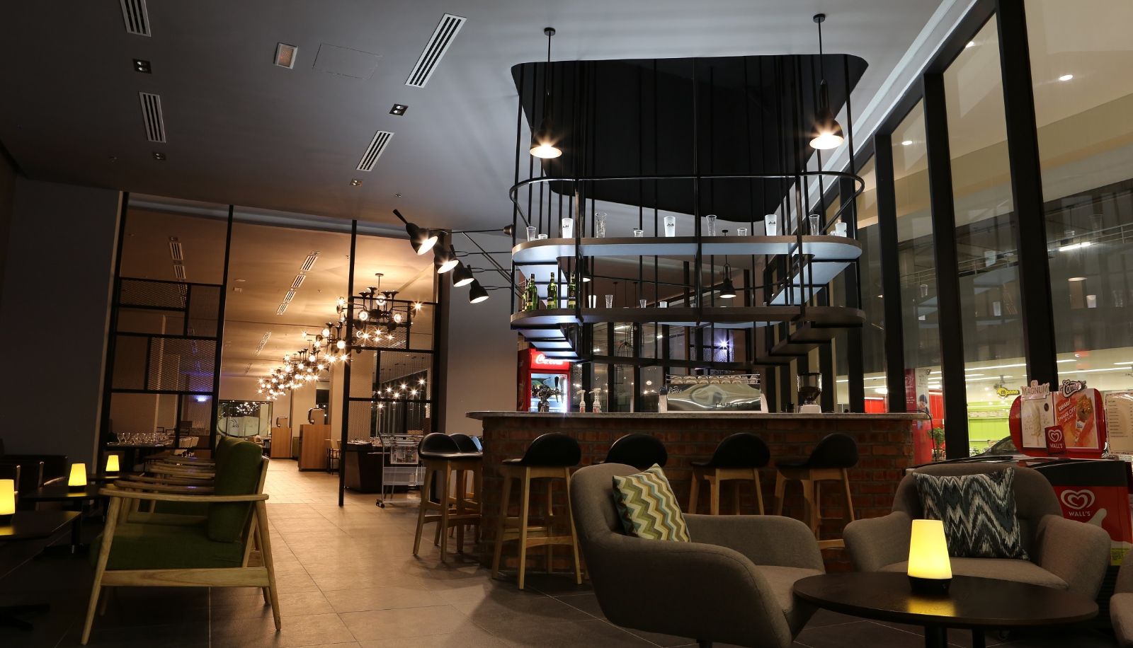Bar - The Pines Melaka