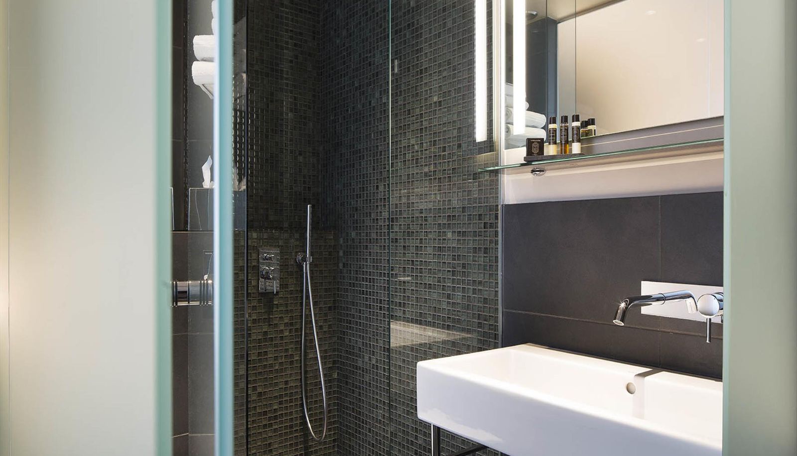 Bathroom - Best Western Quartier Latin Pantheon