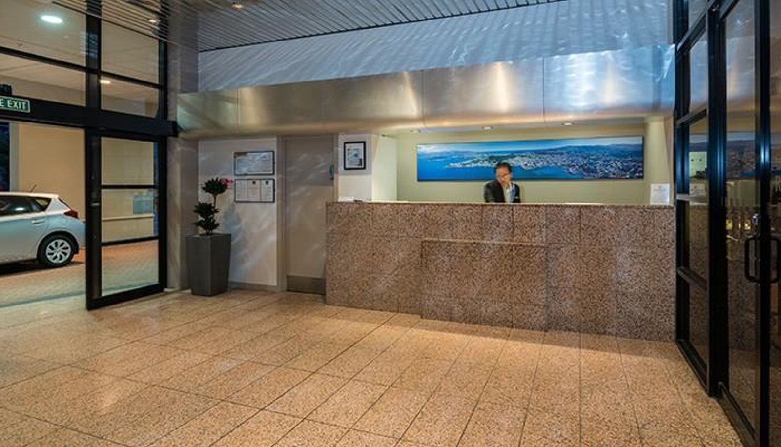 Salón - Atura Wellington