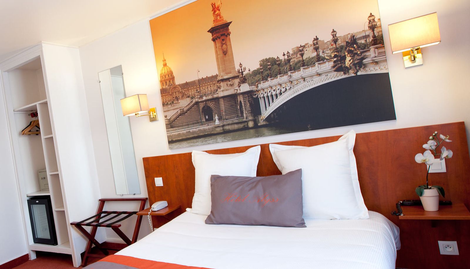 Standardzimmer (Doppel) - Alyss Saphir Cambronne Eiffel Cambronne Eiffel