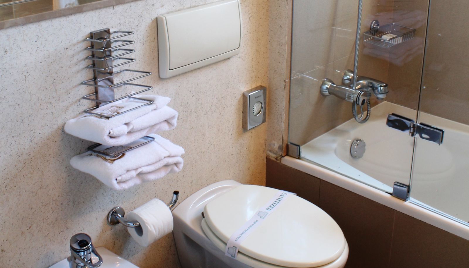 Bathroom - Al Bustan