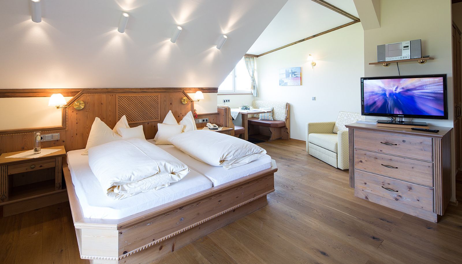 Juniorsuite - Frauenschuh Hotel Garni
