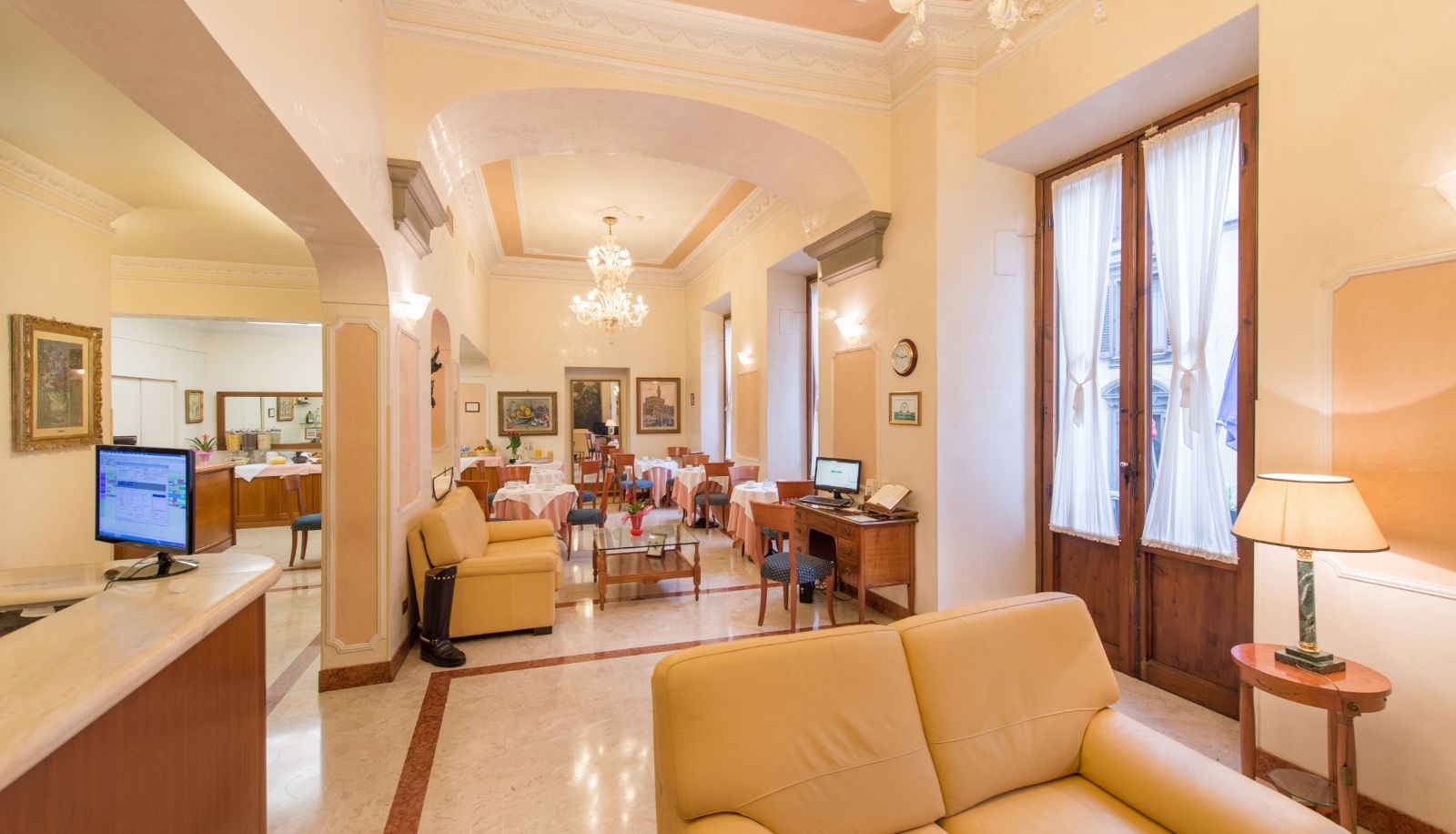 Hall - Strozzi Palace Hotel