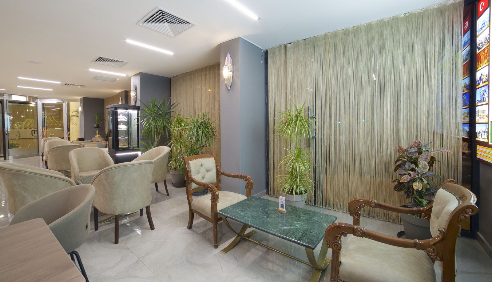 Czytelnia - Hotel Bulvar Palas