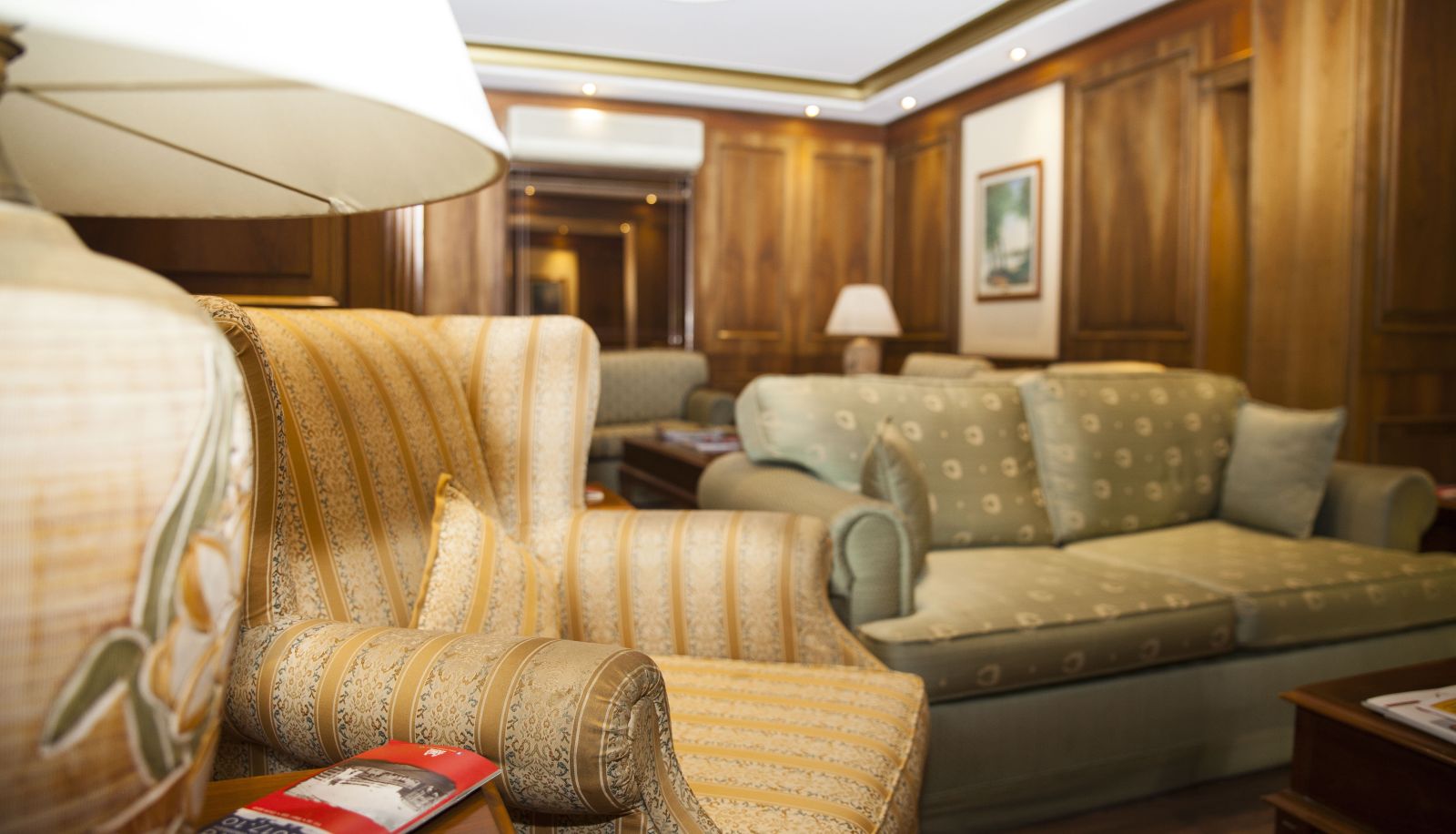 Reading room - Elit Palas Hotel