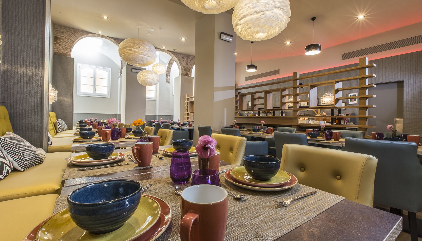 Büffet - Leonardo Hotel Barcelona Las Ramblas