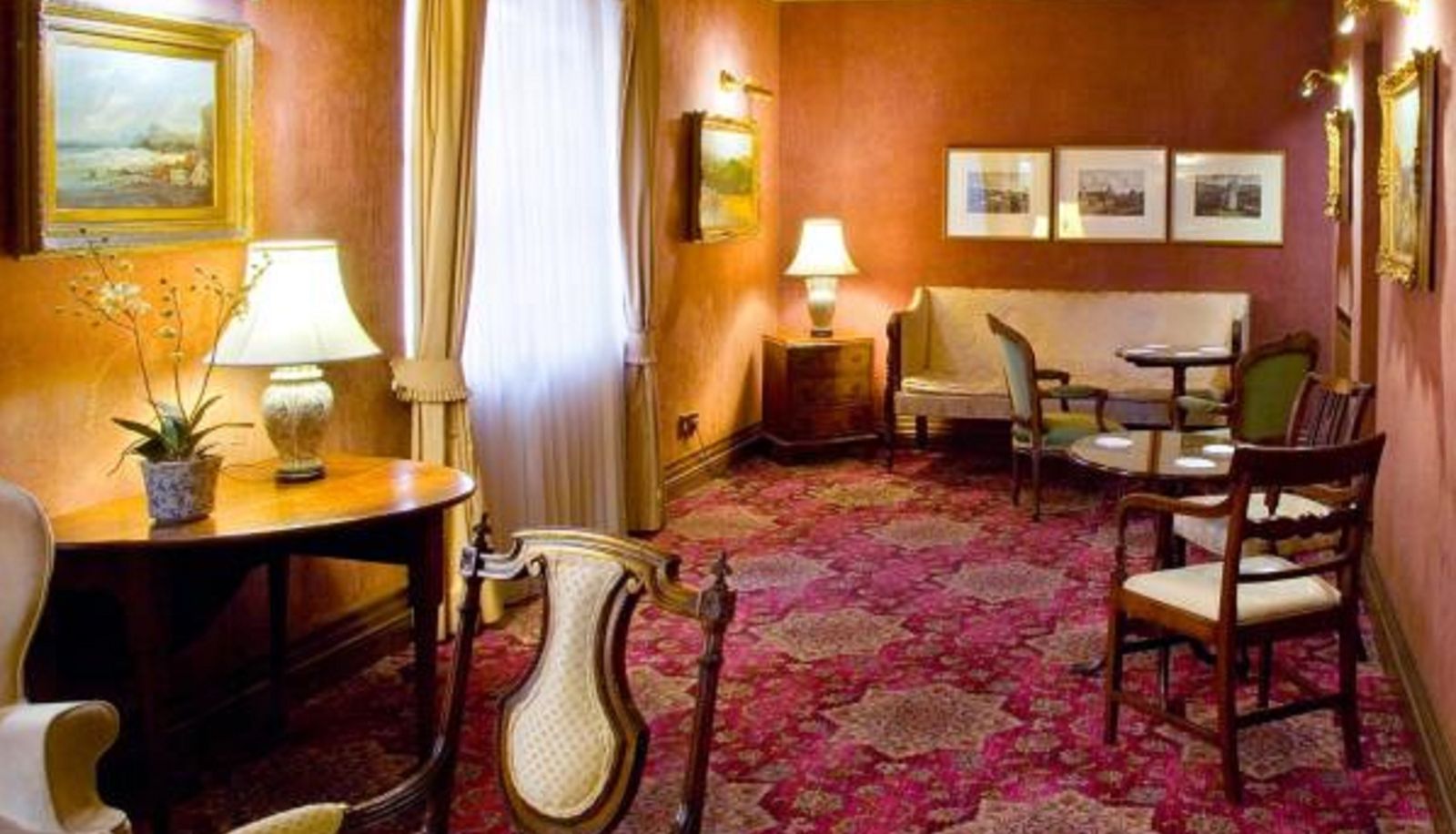 Hotel interior - Kingsway
