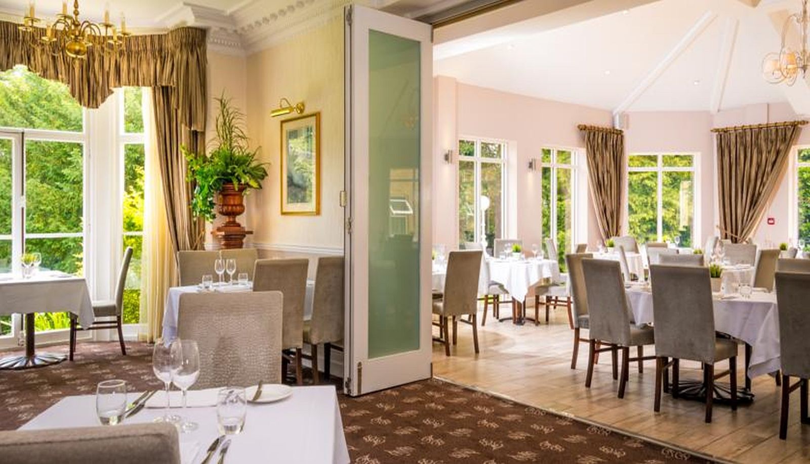 Restauracja - Astley Bank Hotel