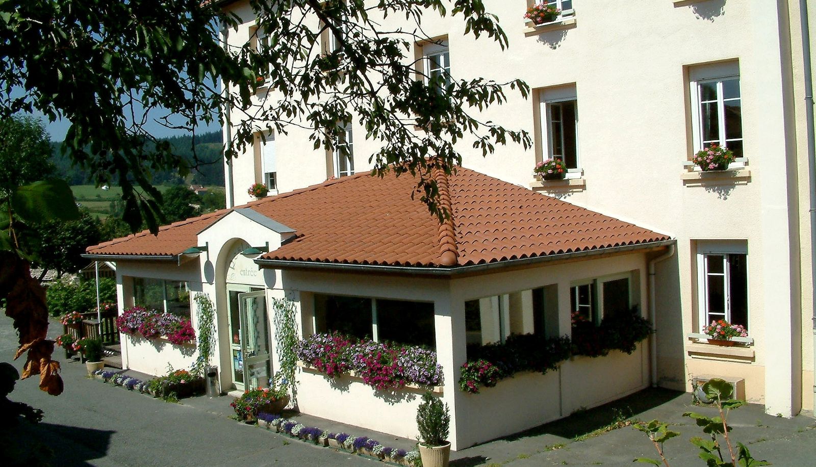 Zona exterior del hotel - Hôtel le Befranc