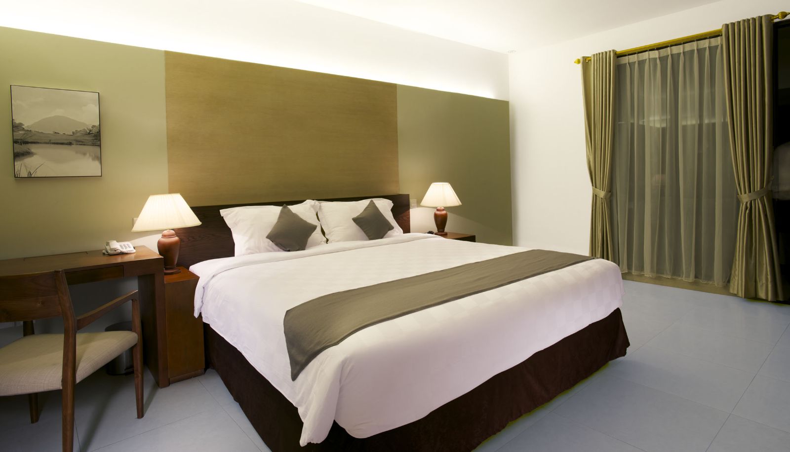 Standard room (double) - Hotel Neo+ Green Savana Sentul City