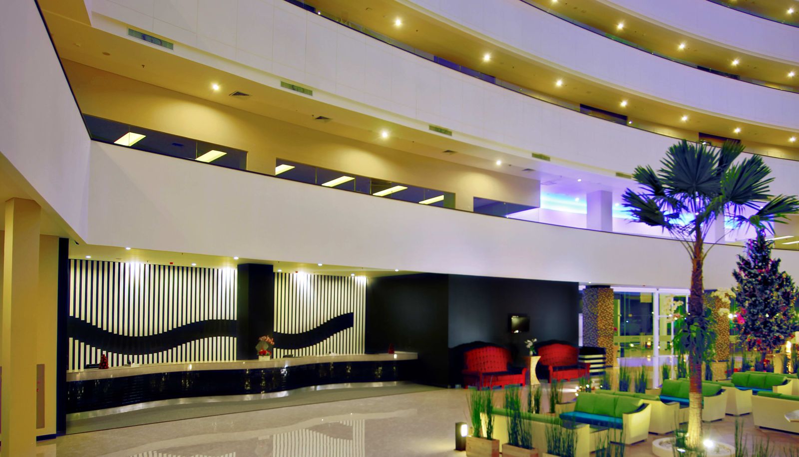 Lobby - Aston Cirebon Hotel & Convention Center