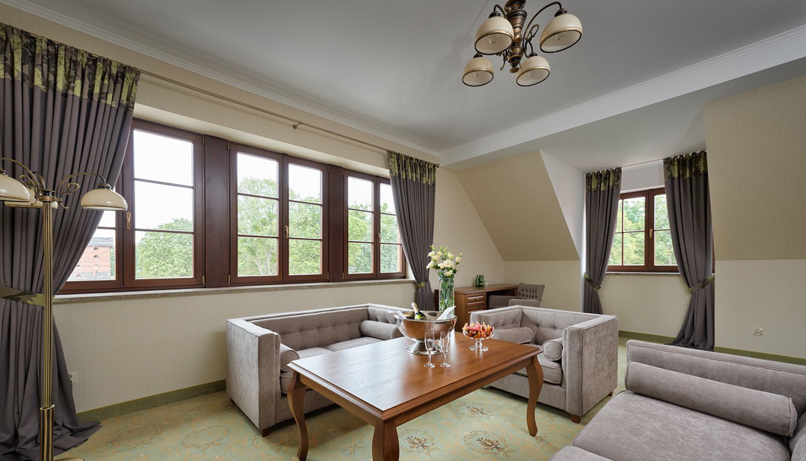 Apartment - Pałac Poledno