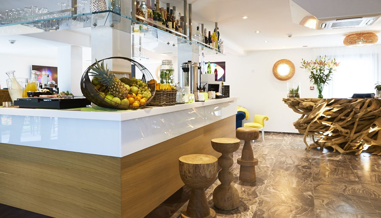 Rezeption - Appart'Hôtel La Girafe Marseille Est