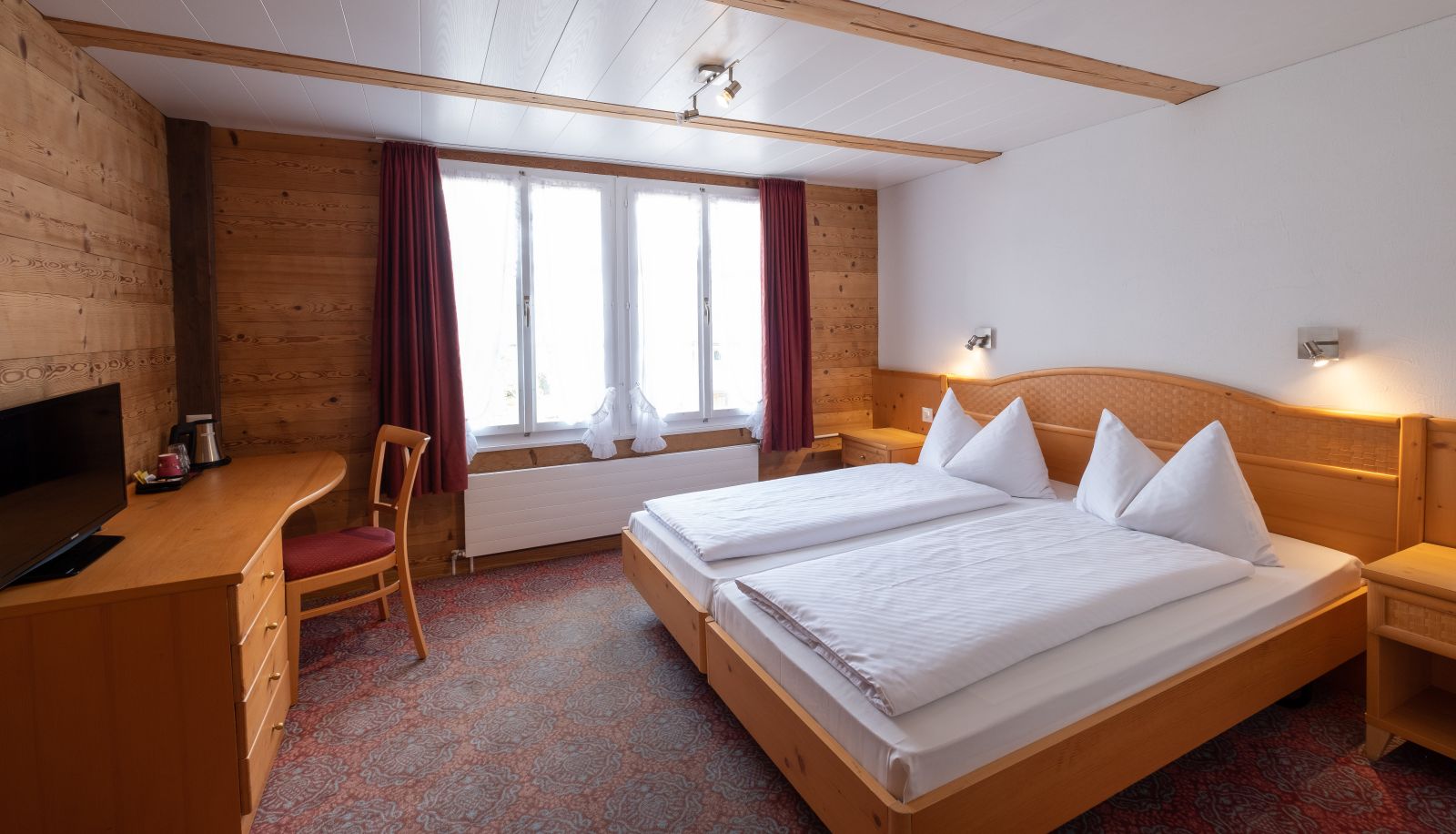 Habitación estándar (doble) - Chalet Swiss