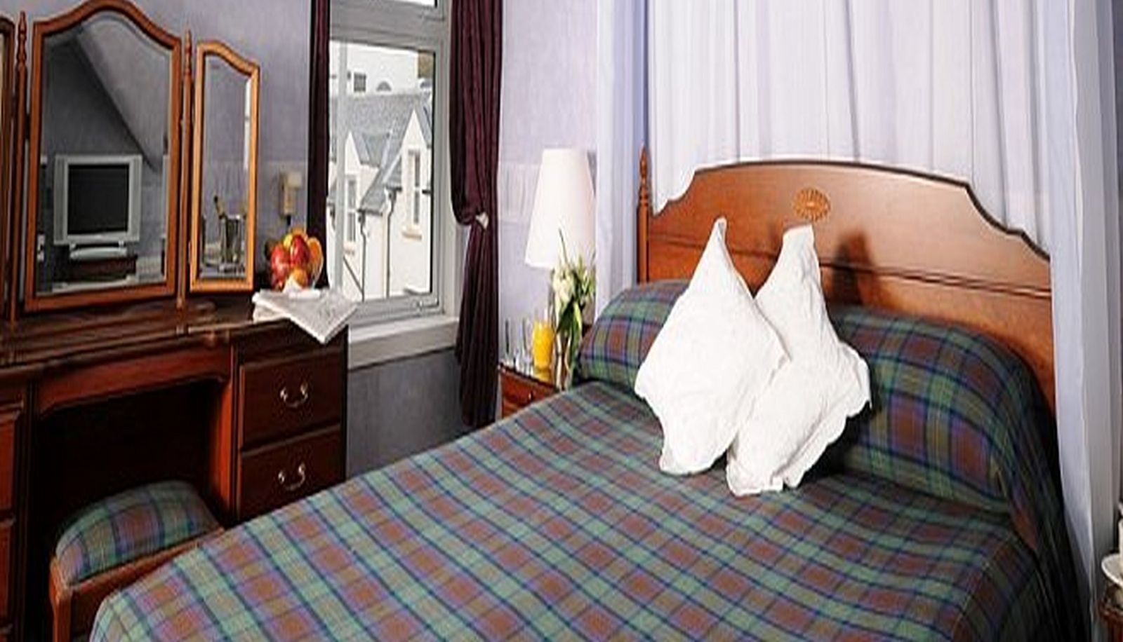 Standardzimmer (Doppel) - Kyle Hotel