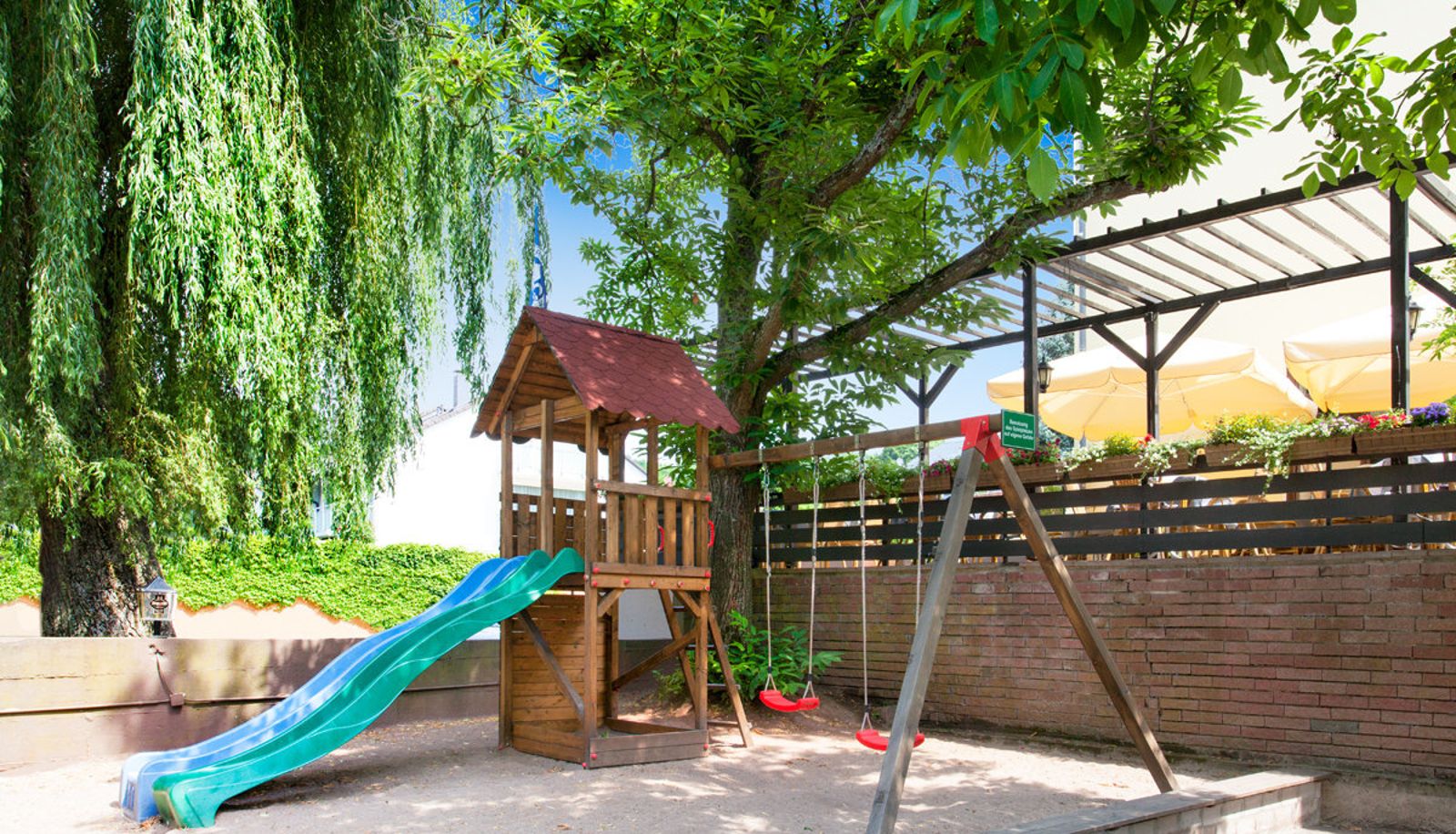 Area esterna dell'hotel - Waldesruh