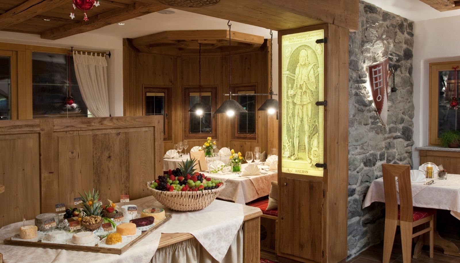 Sala de desayunos dentro del restaurante - Haymon