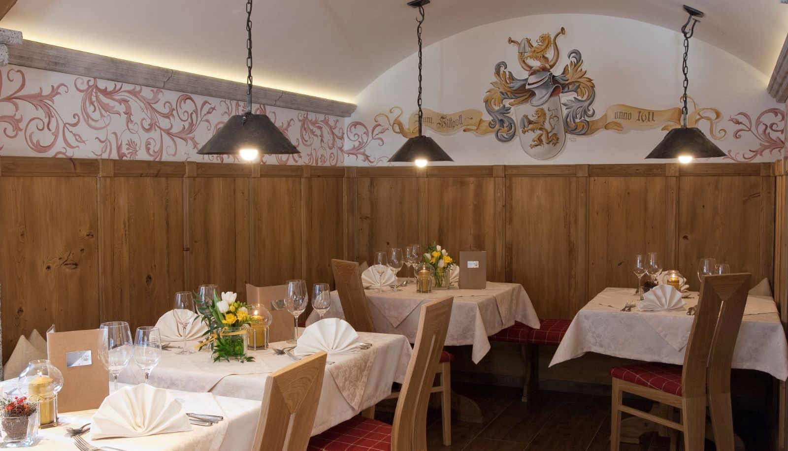 Sala de desayunos dentro del restaurante - Haymon