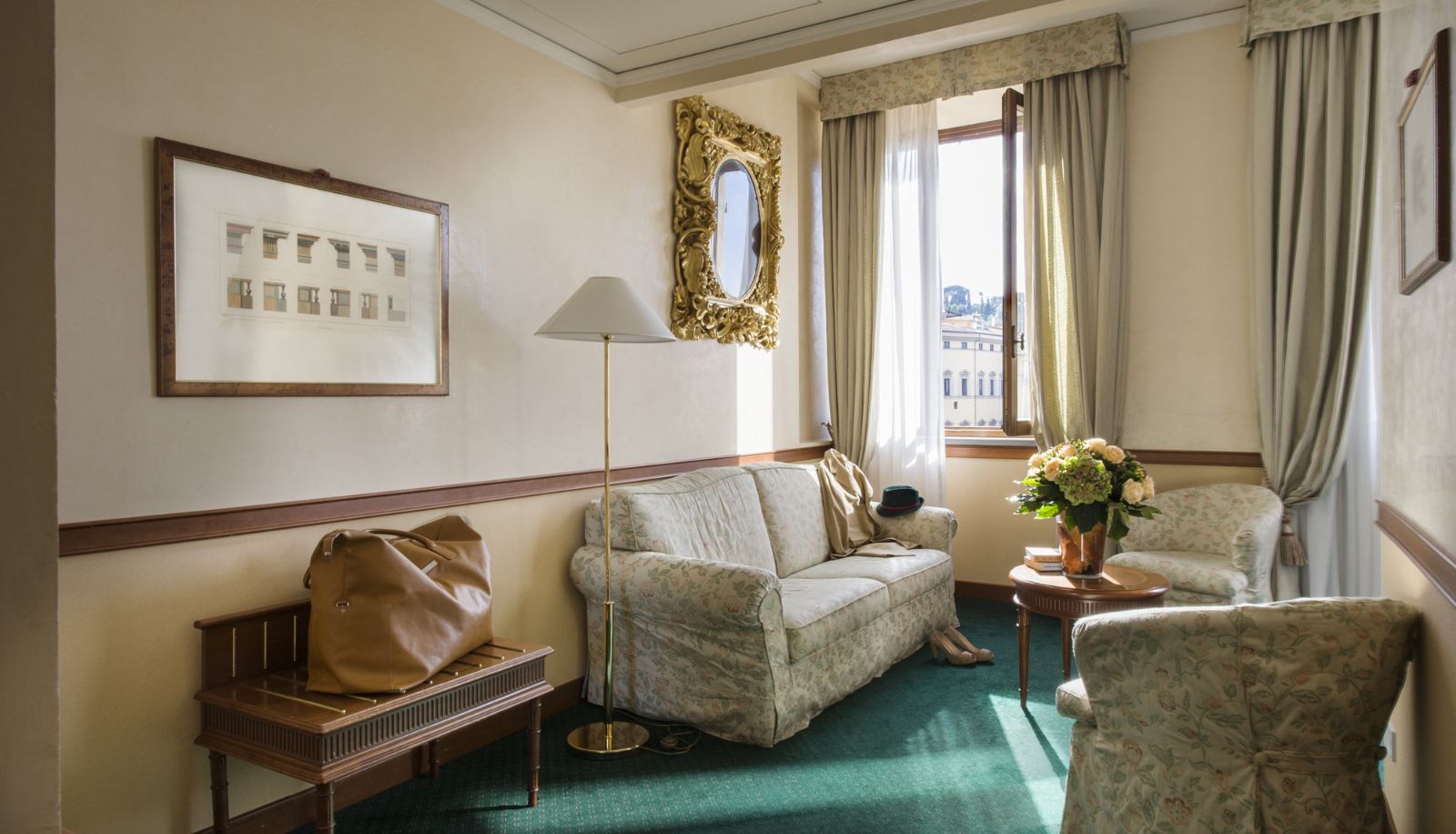 Info - Degli Orafi Hotel
