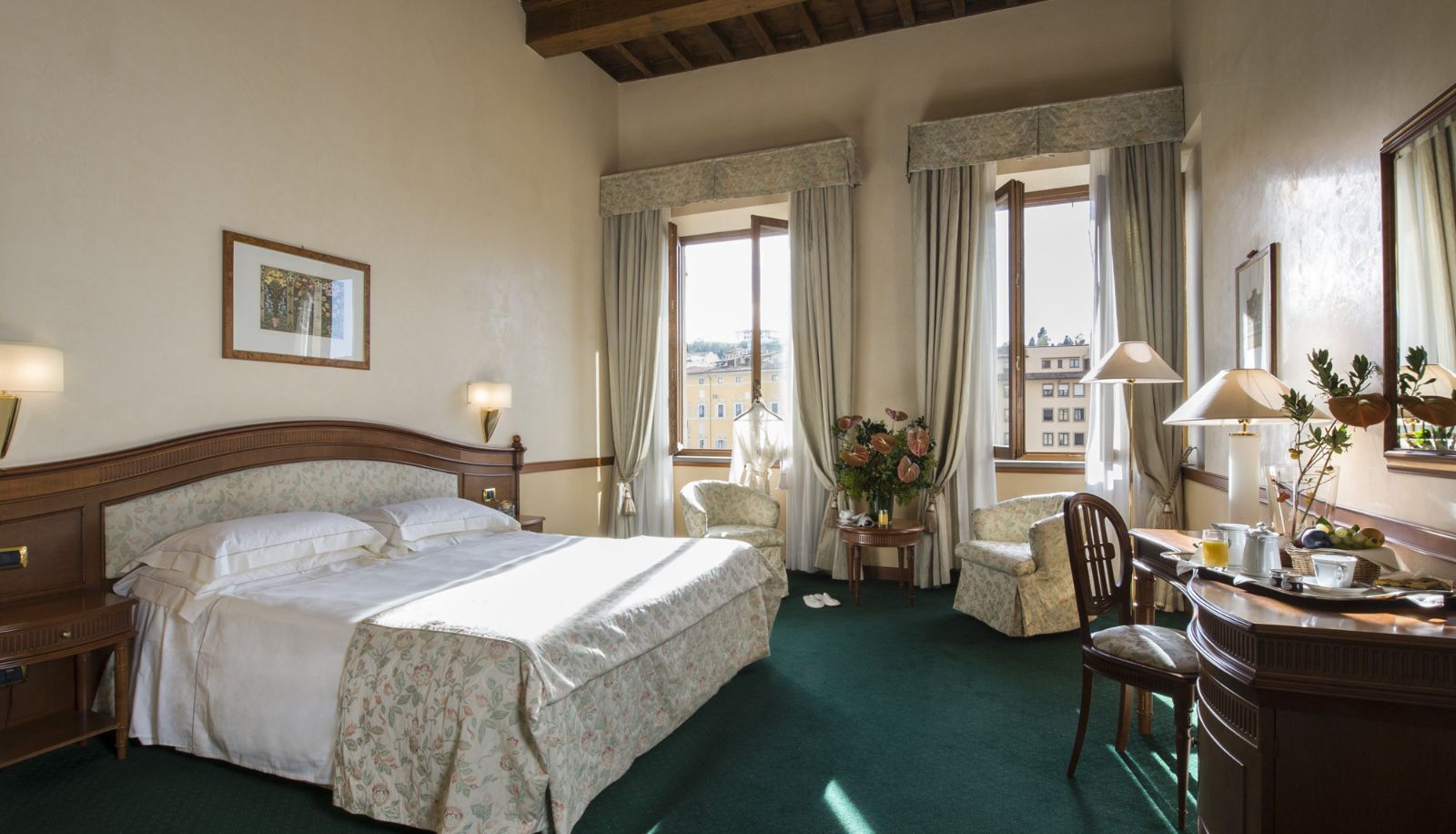 Info - Degli Orafi Hotel