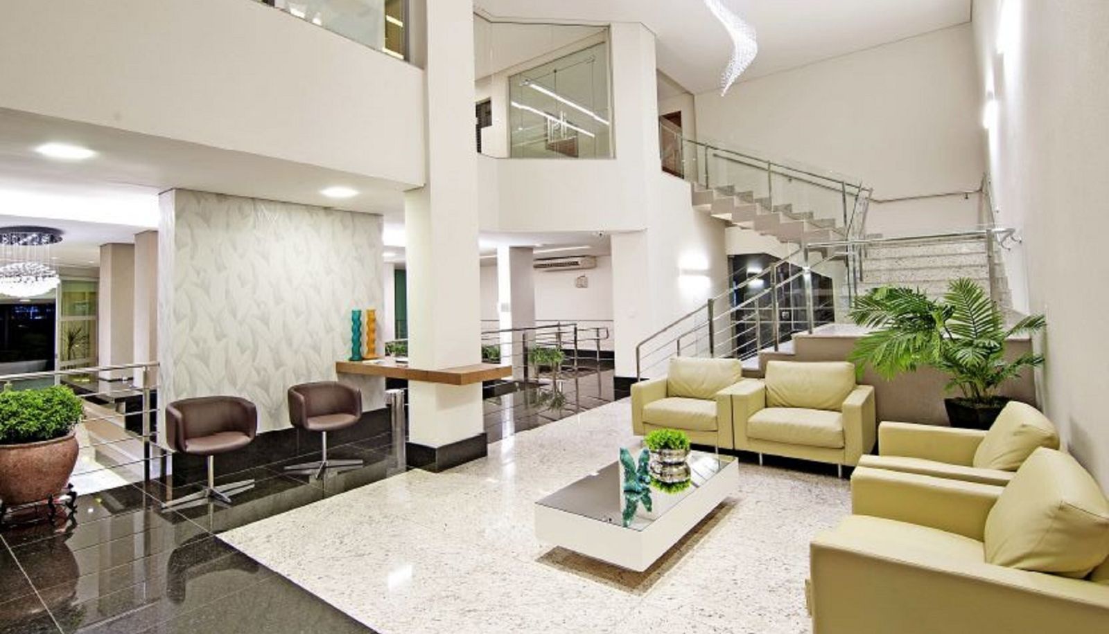 Lobby - Hotel Metropolitan