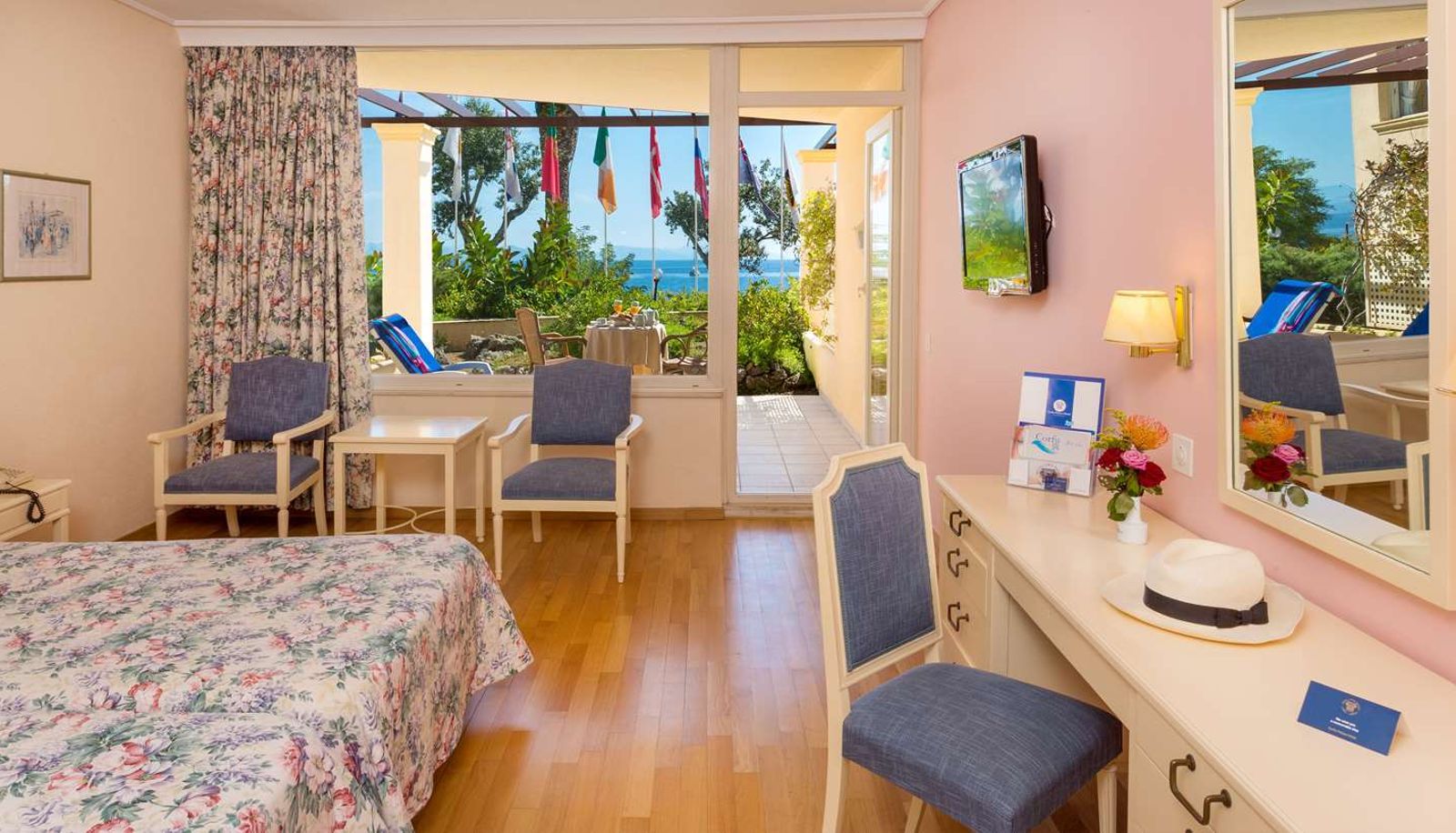 Room - Corfu Palace