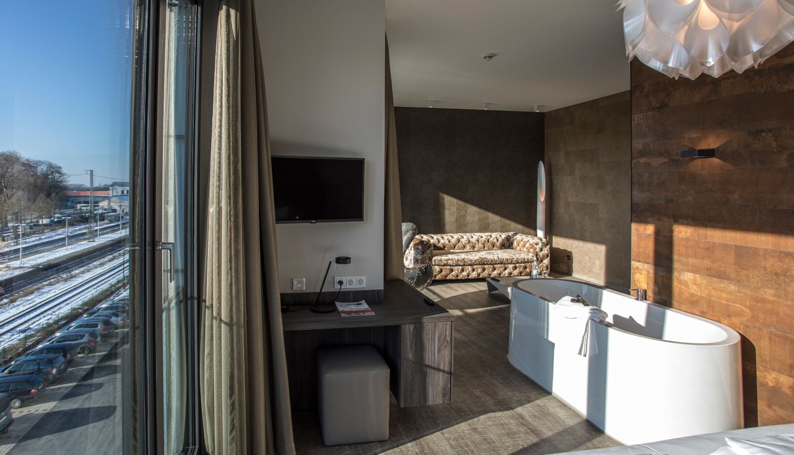 Suite - DECK 8 DESIGNHOTEL