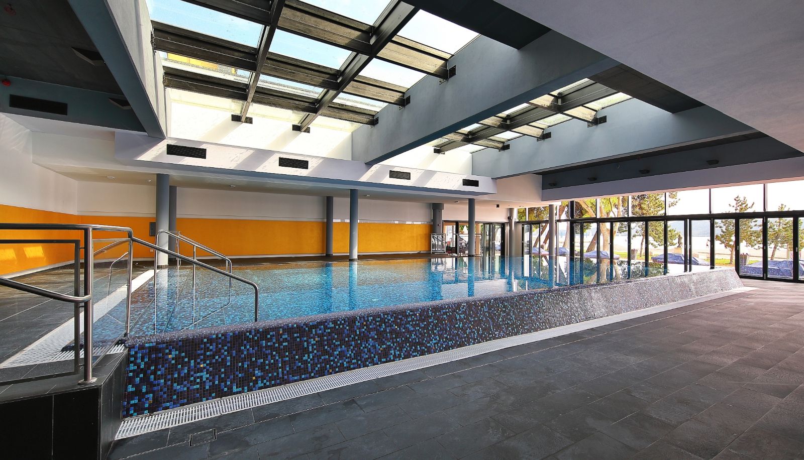 Pool - Ilirija