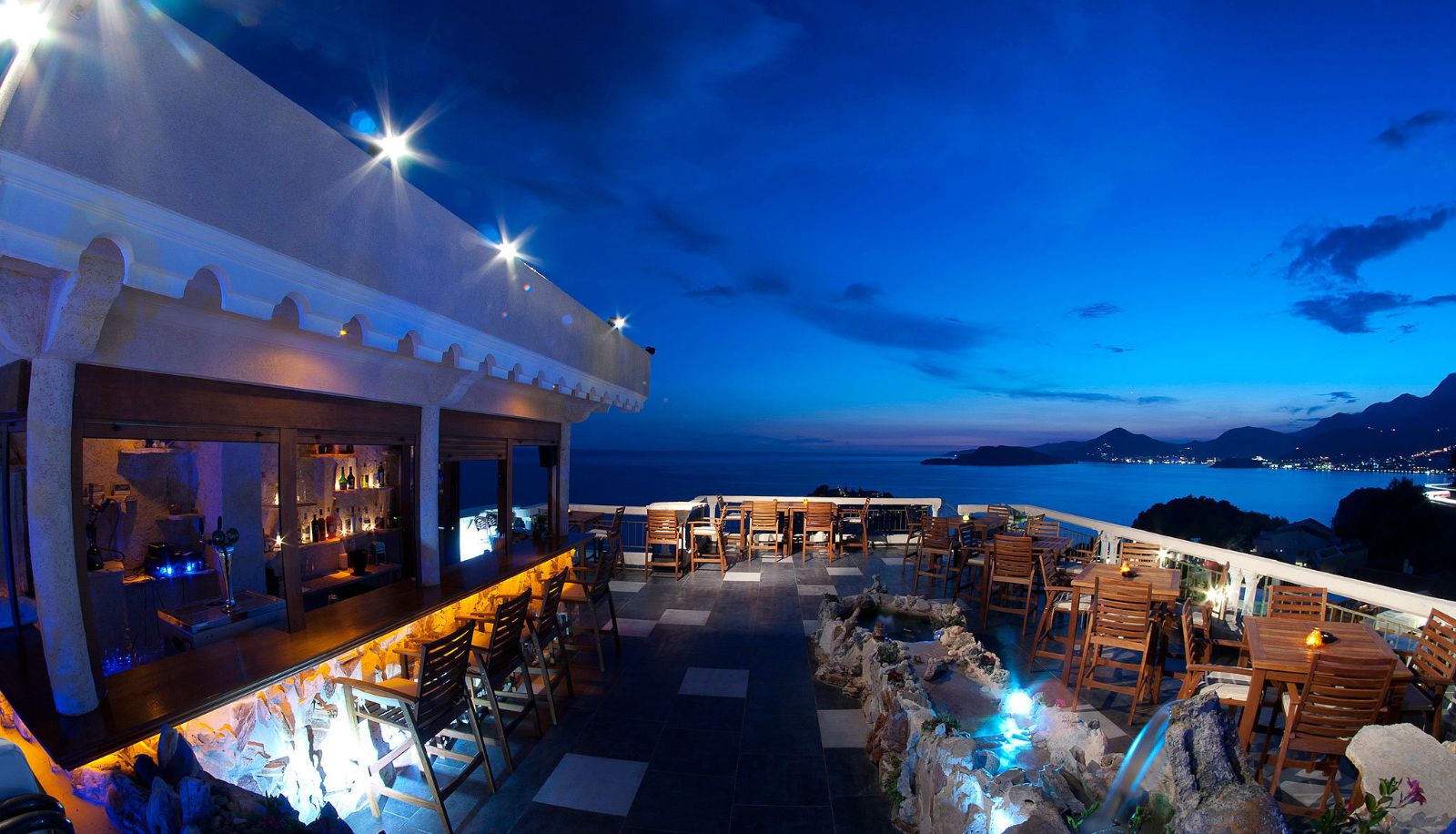 Taras - Hotel Adrovic