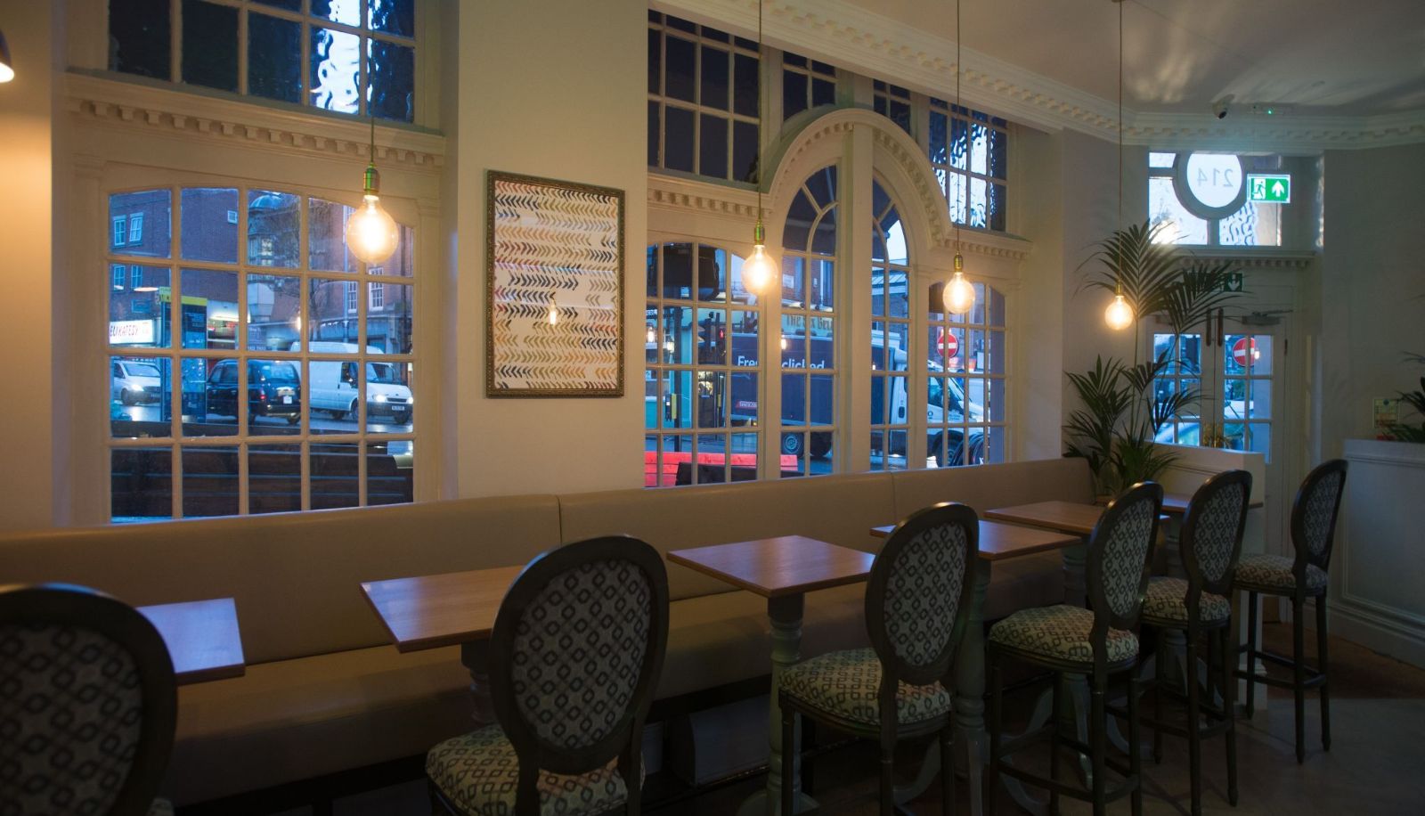 Bar - The Kings Head Hotel