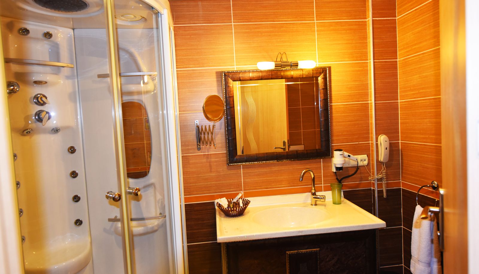 Badezimmer - My House Otel