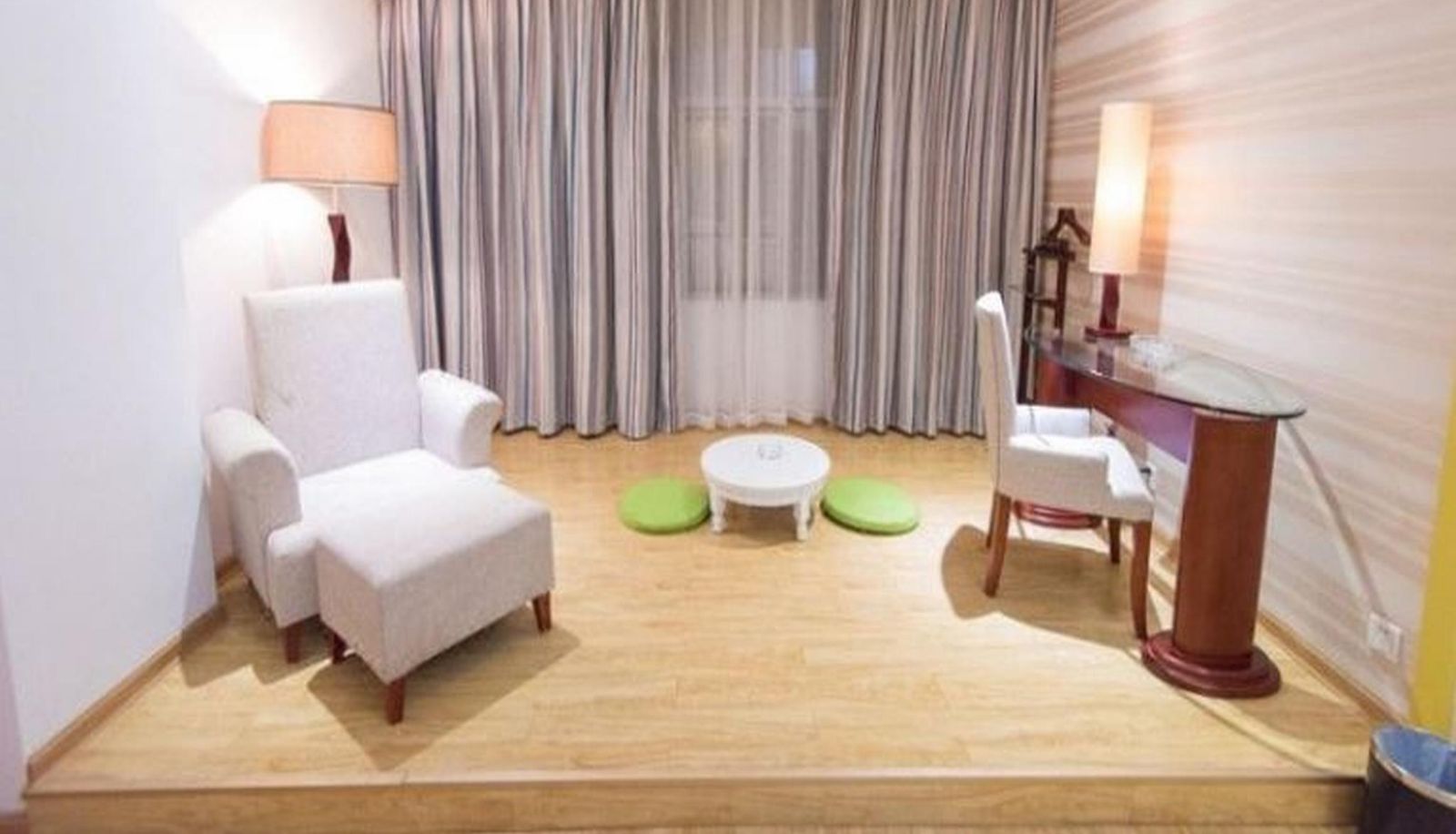 Wnętrze hotelu - 8 Inn Zhanjiang Haitian Branch