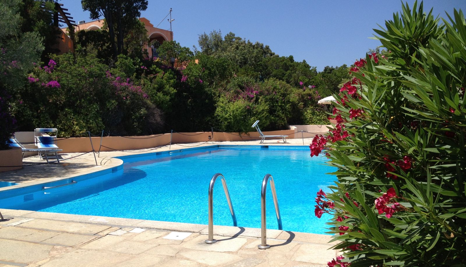 Zwembad - Lu Nibareddu Hotel Residence