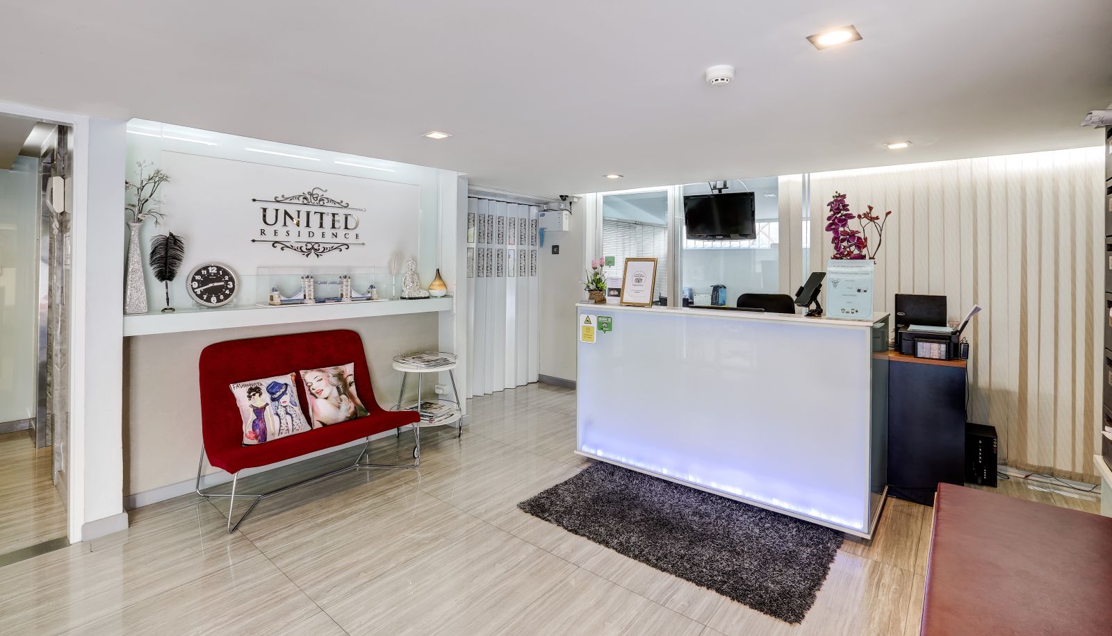 Lobby - United Residence