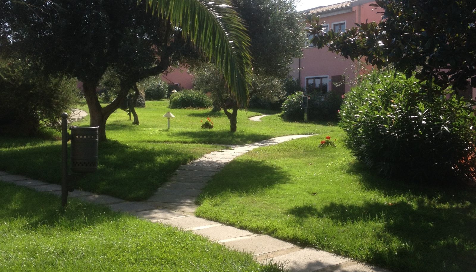 Ogród - Cala Rosa