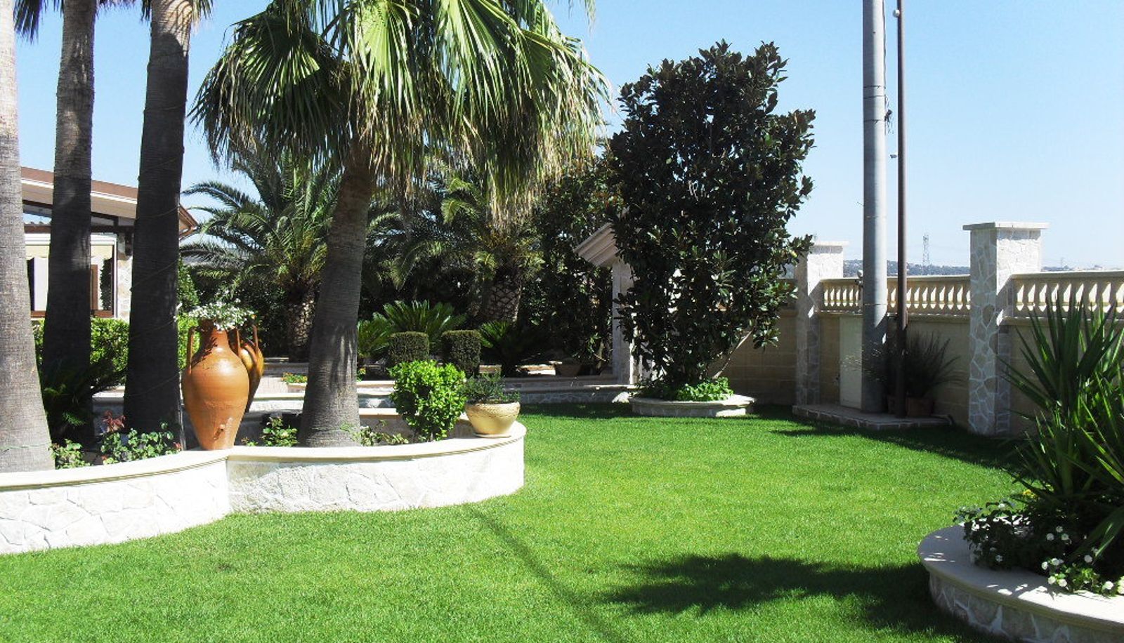 Garden - Re Sole Resort & SPA