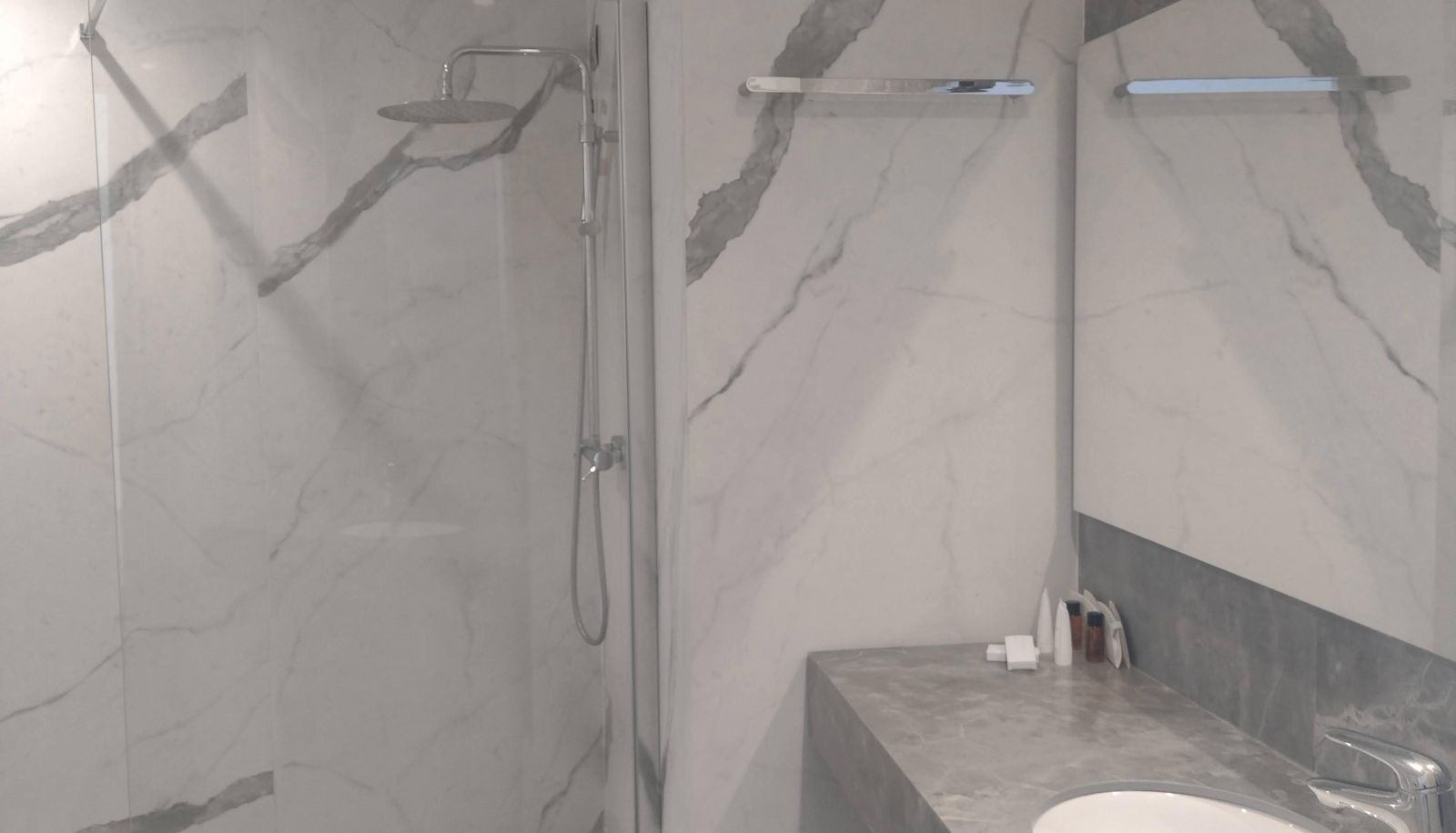 Cuarto de baño - Byron