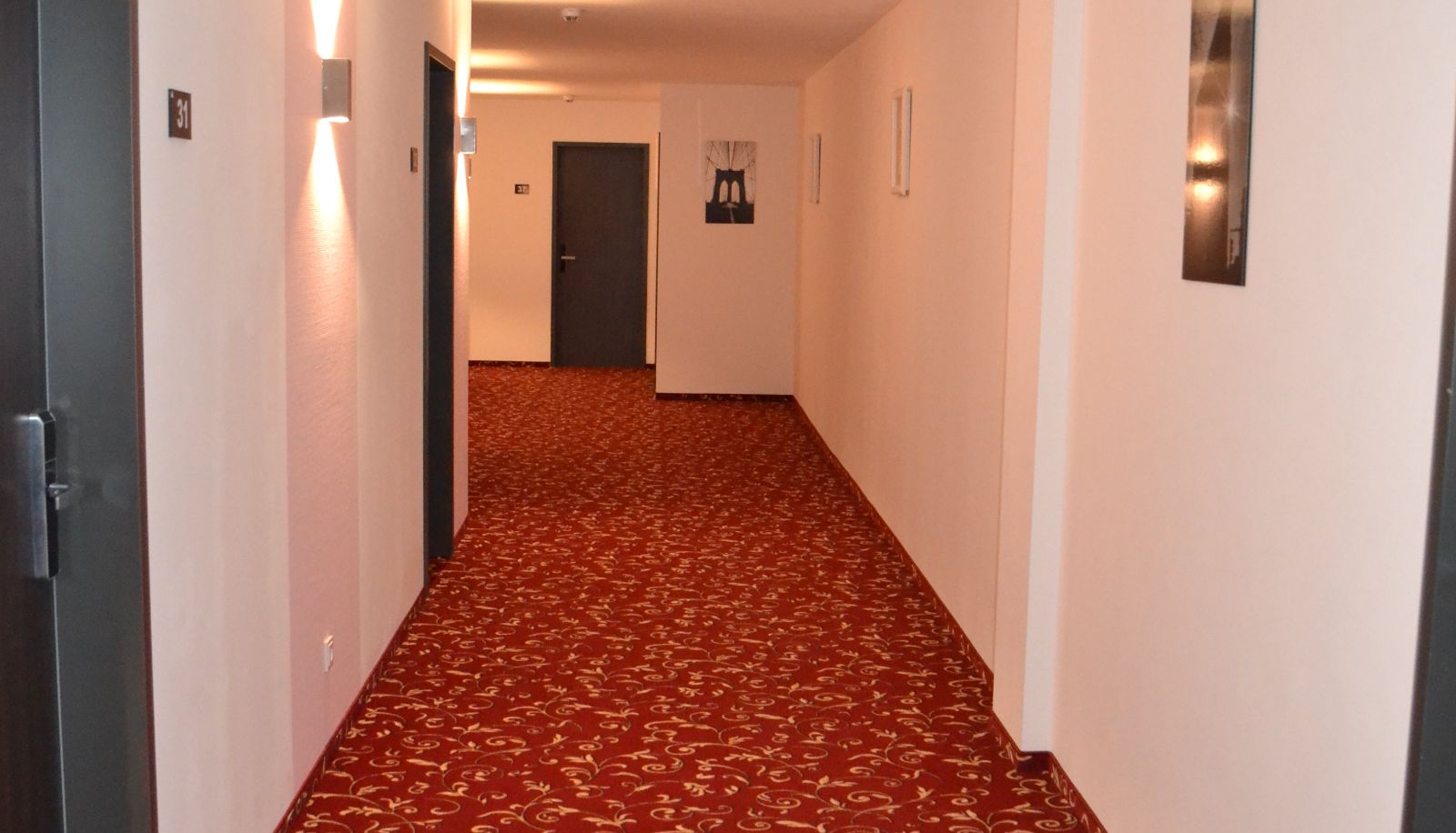 Interno dell'hotel - Luna