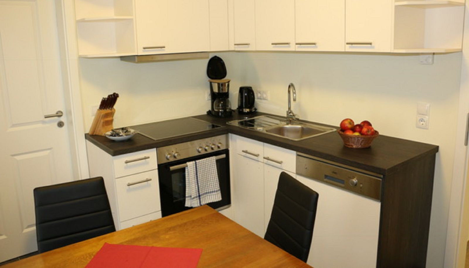 Zona de cocina en la habitación - Gästehaus Alte Bäckerei