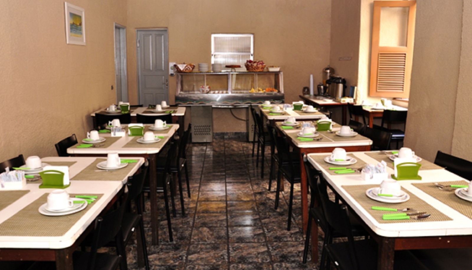 Sala śniadaniowa w restauracji - Hotel Riazor