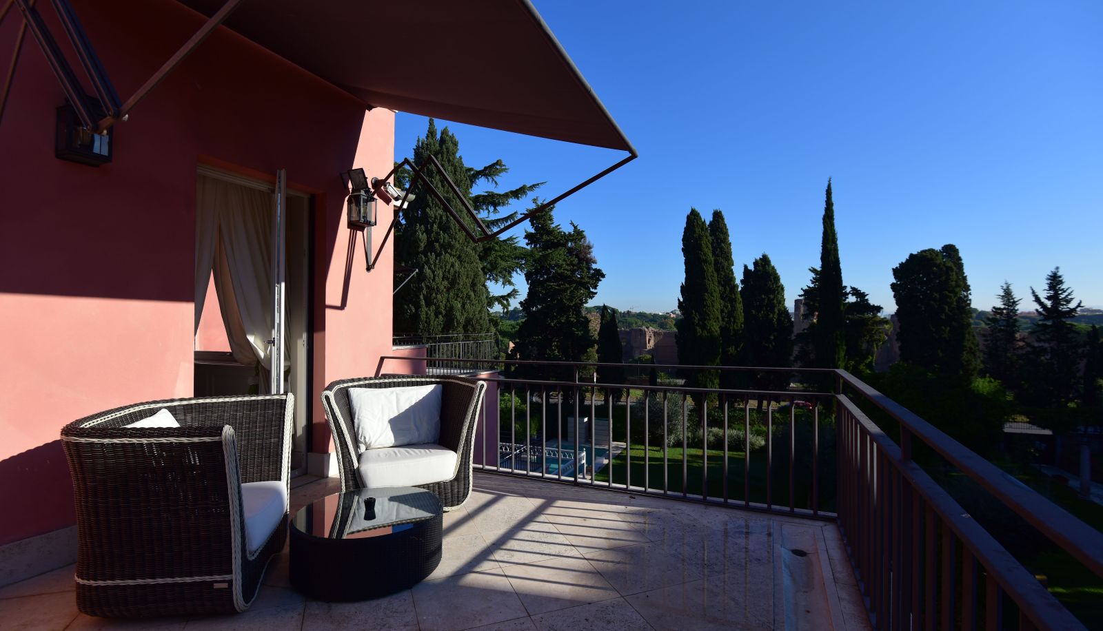 Suite - Pepoli9 Design Suites  in Rome