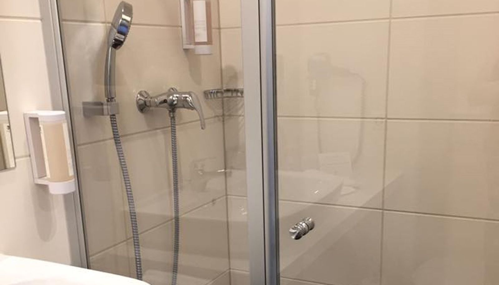Badkamer - NOVINA Sleep Inn Herzogenaurach