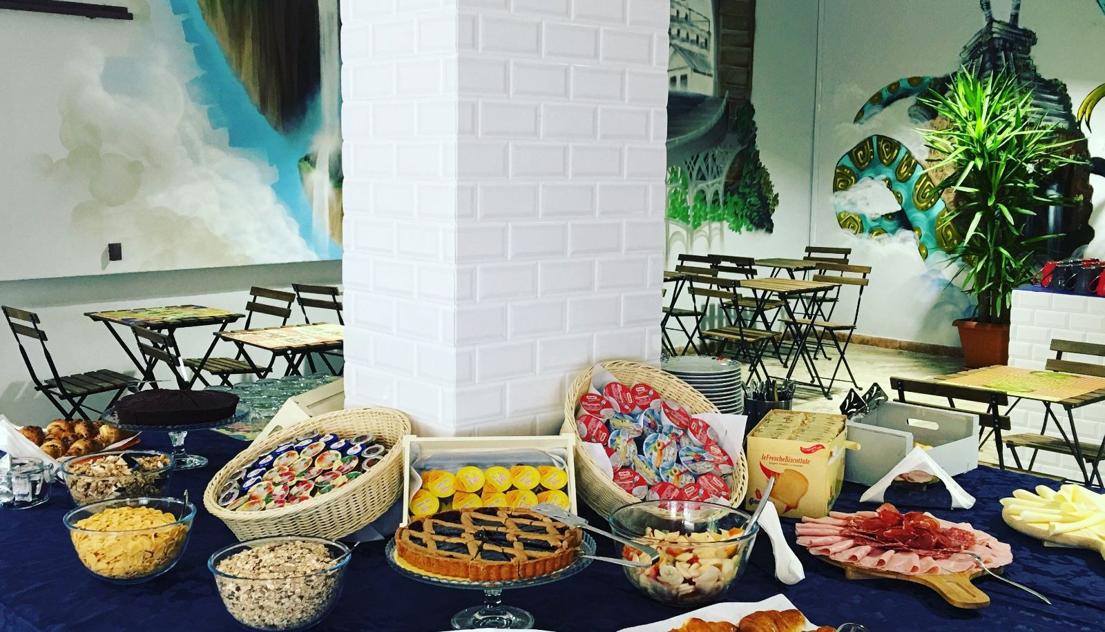 Buffet - X Hotel