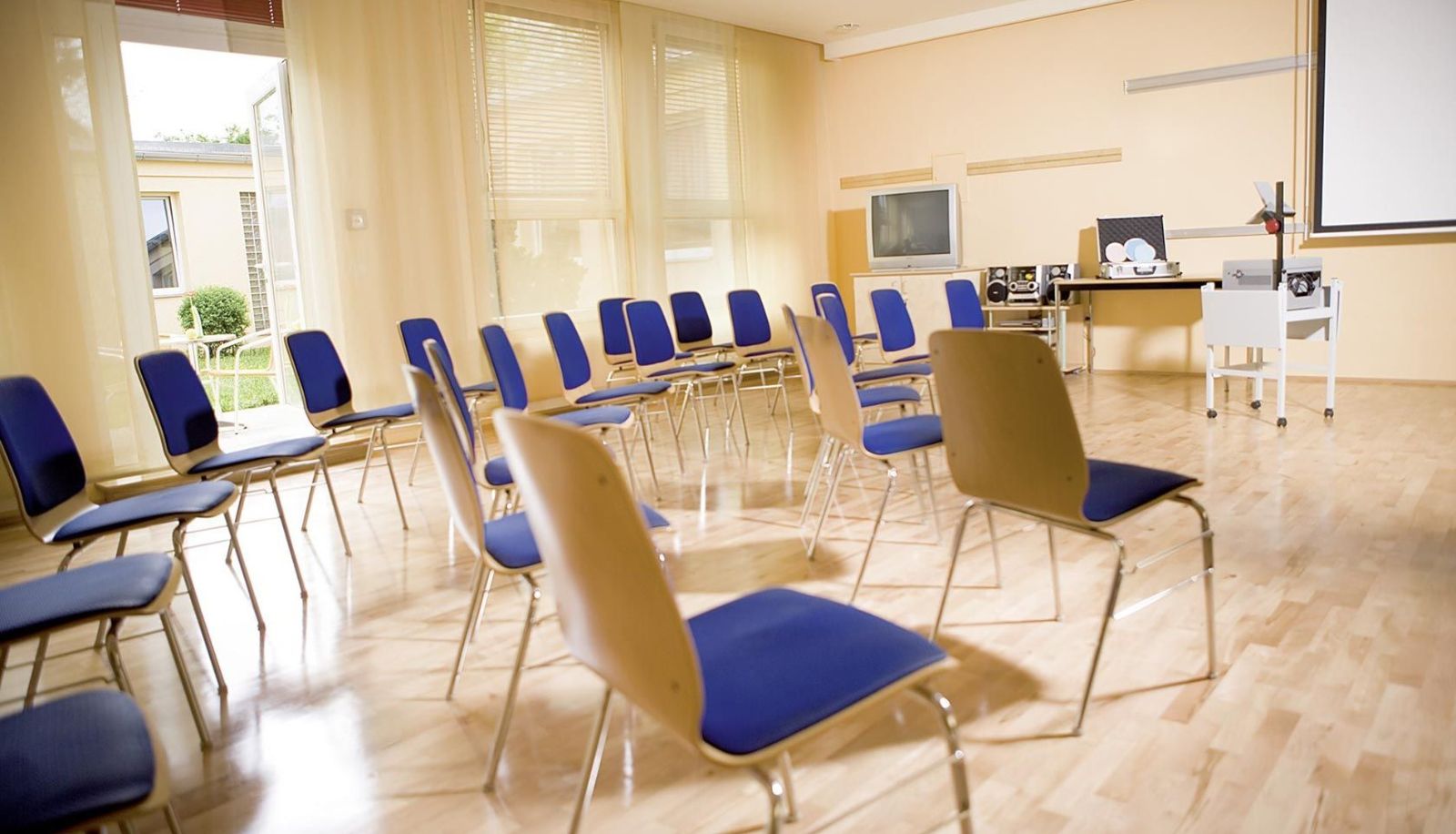Sala konferencyjna - JUFA Graz Süd