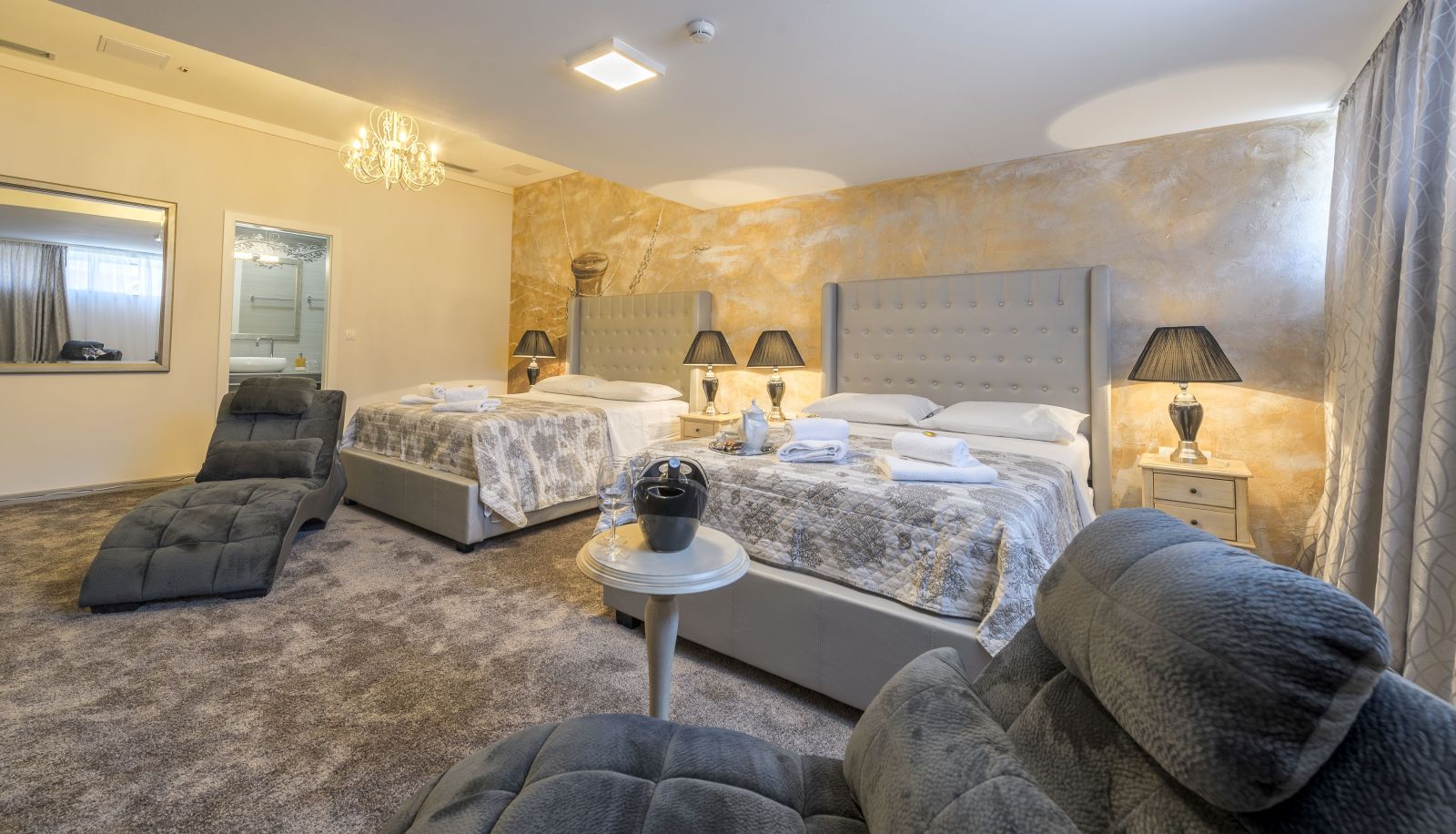 Chambre Familiale - Prima Luce Downtown - MAG Quaint & Elegant Boutique Hotels