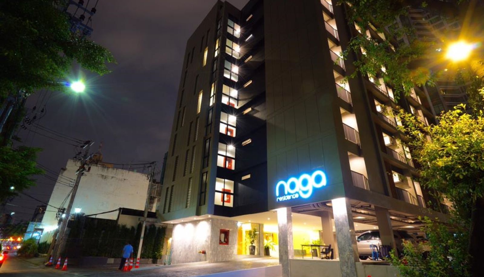 Hotel outdoor area - Naga Residence