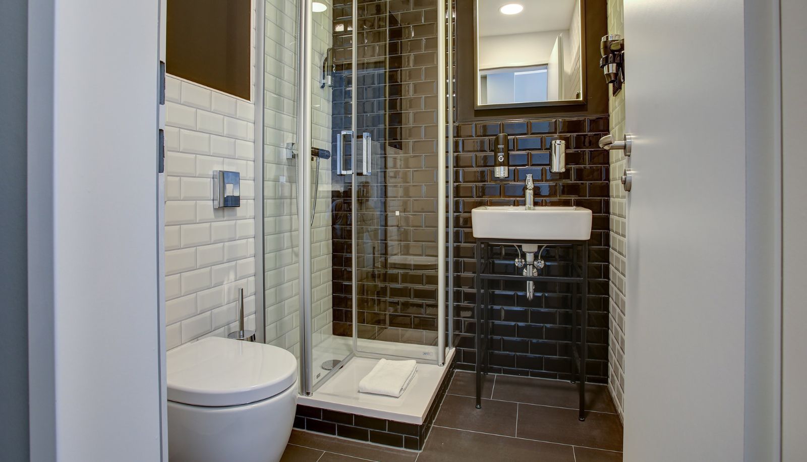 Badezimmer - Vienna House Easy by Wyndham Dortmund