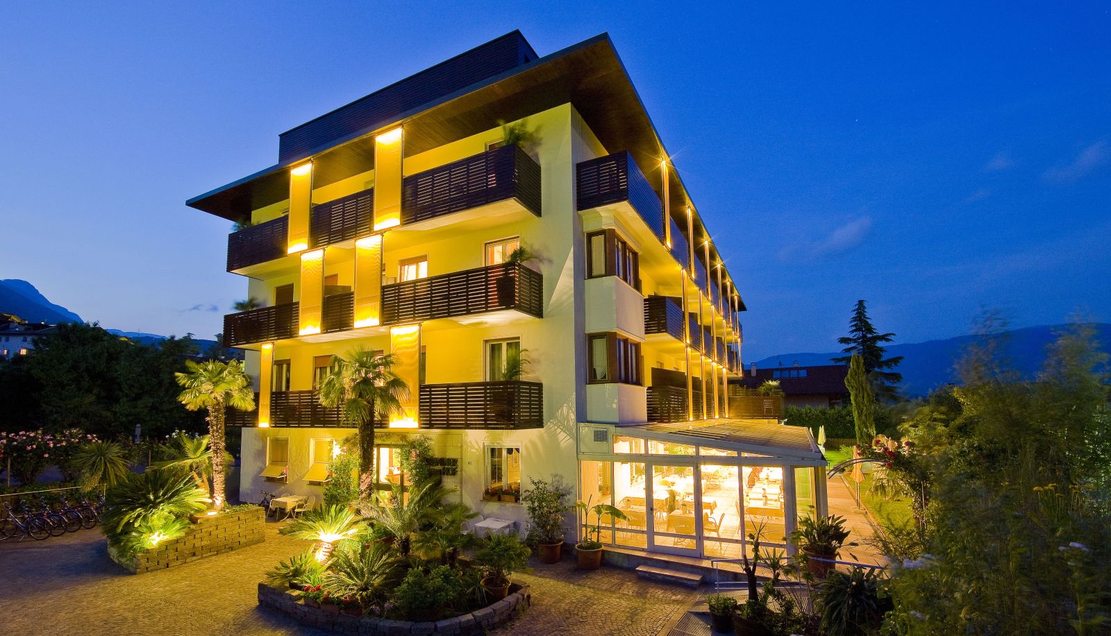 Hotel Außenbreich - Traminer Hof Hotel